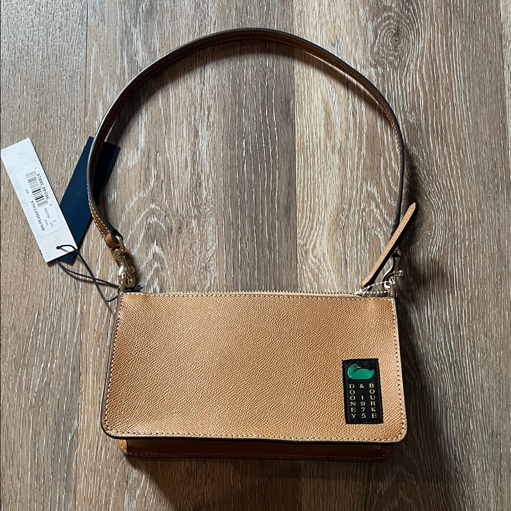 dooney and bourke alpine demi 20